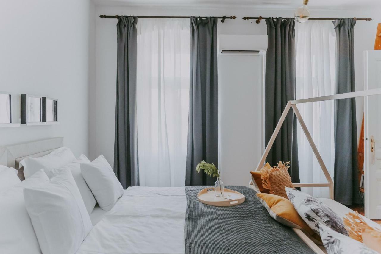 Alloro Boutique Apartment Пула Екстериор снимка