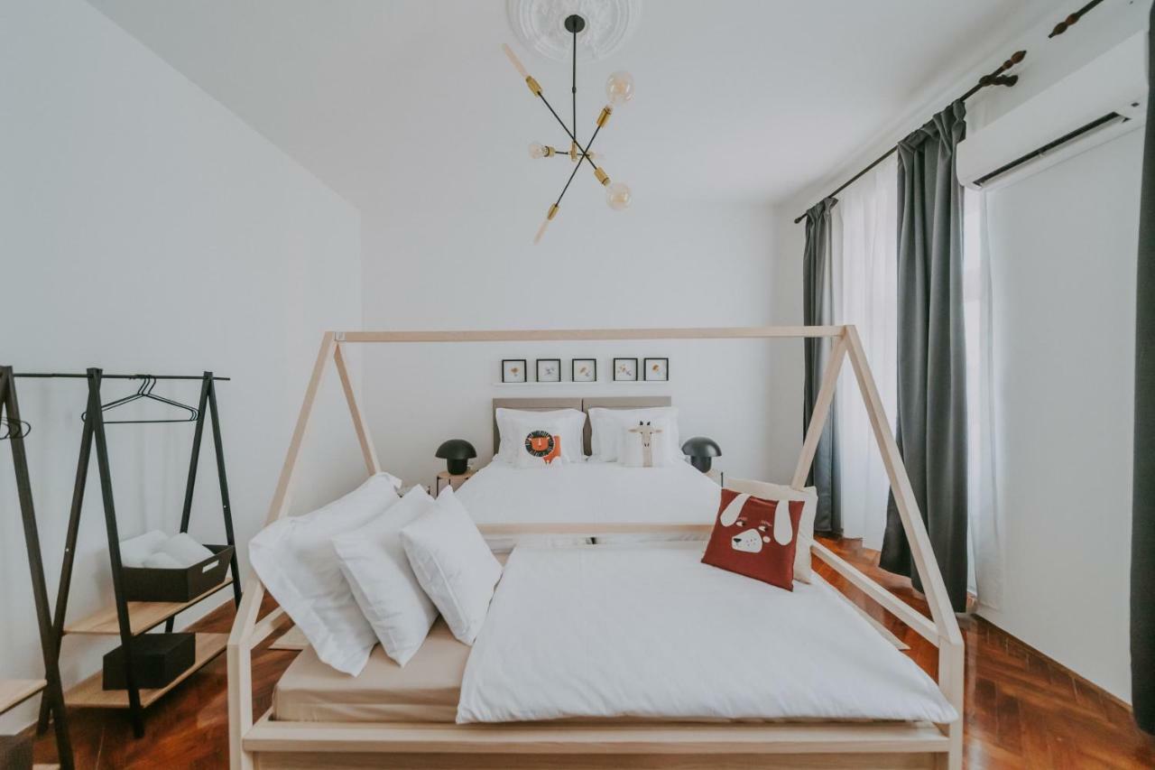 Alloro Boutique Apartment Пула Екстериор снимка