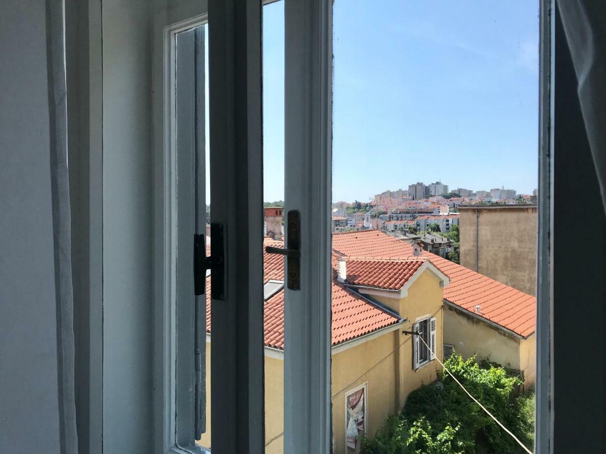 Alloro Boutique Apartment Пула Екстериор снимка